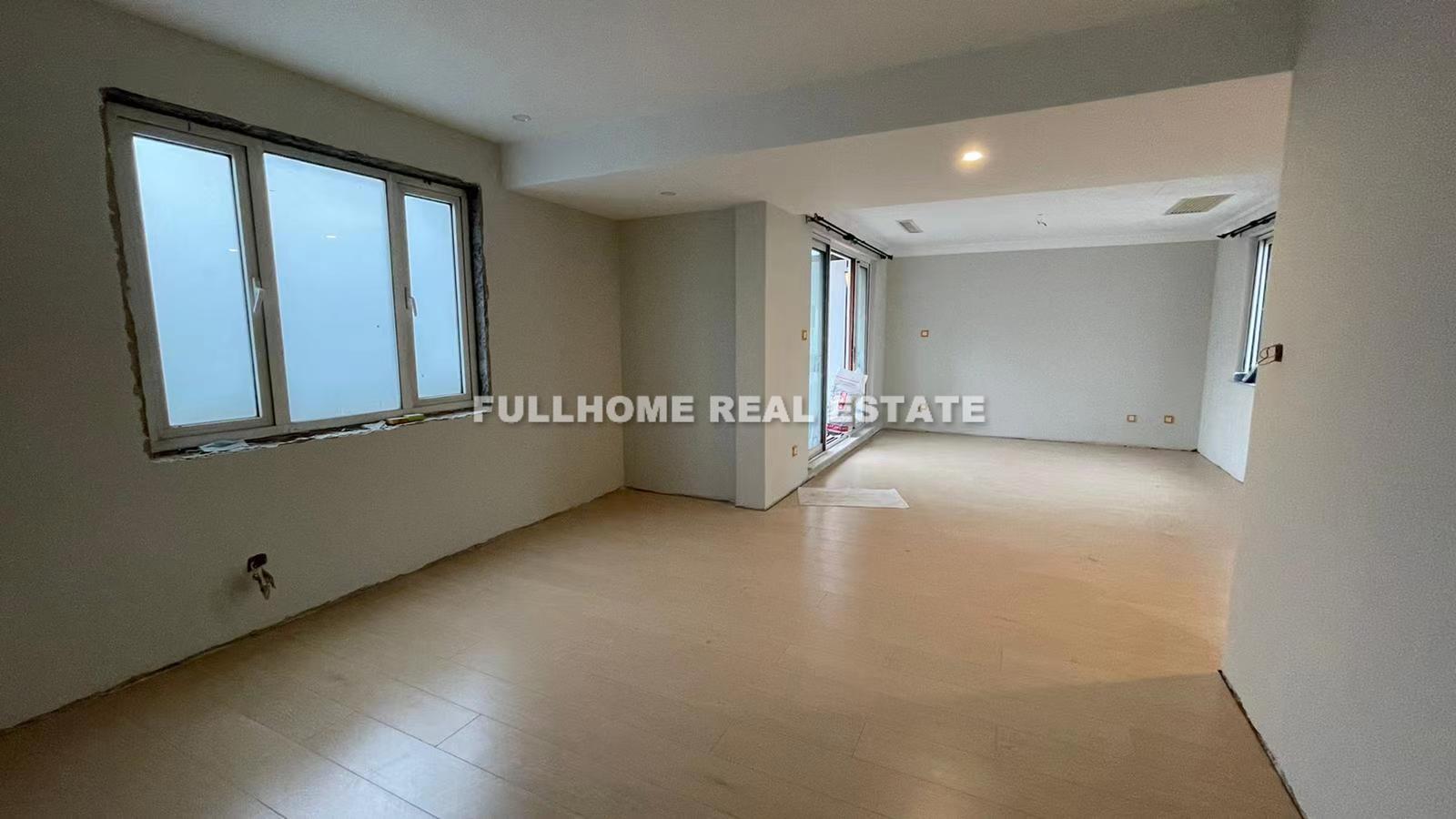 Similar property: Vizcaya Villa, 3 bedrooms, 410 sqm in Shanghai