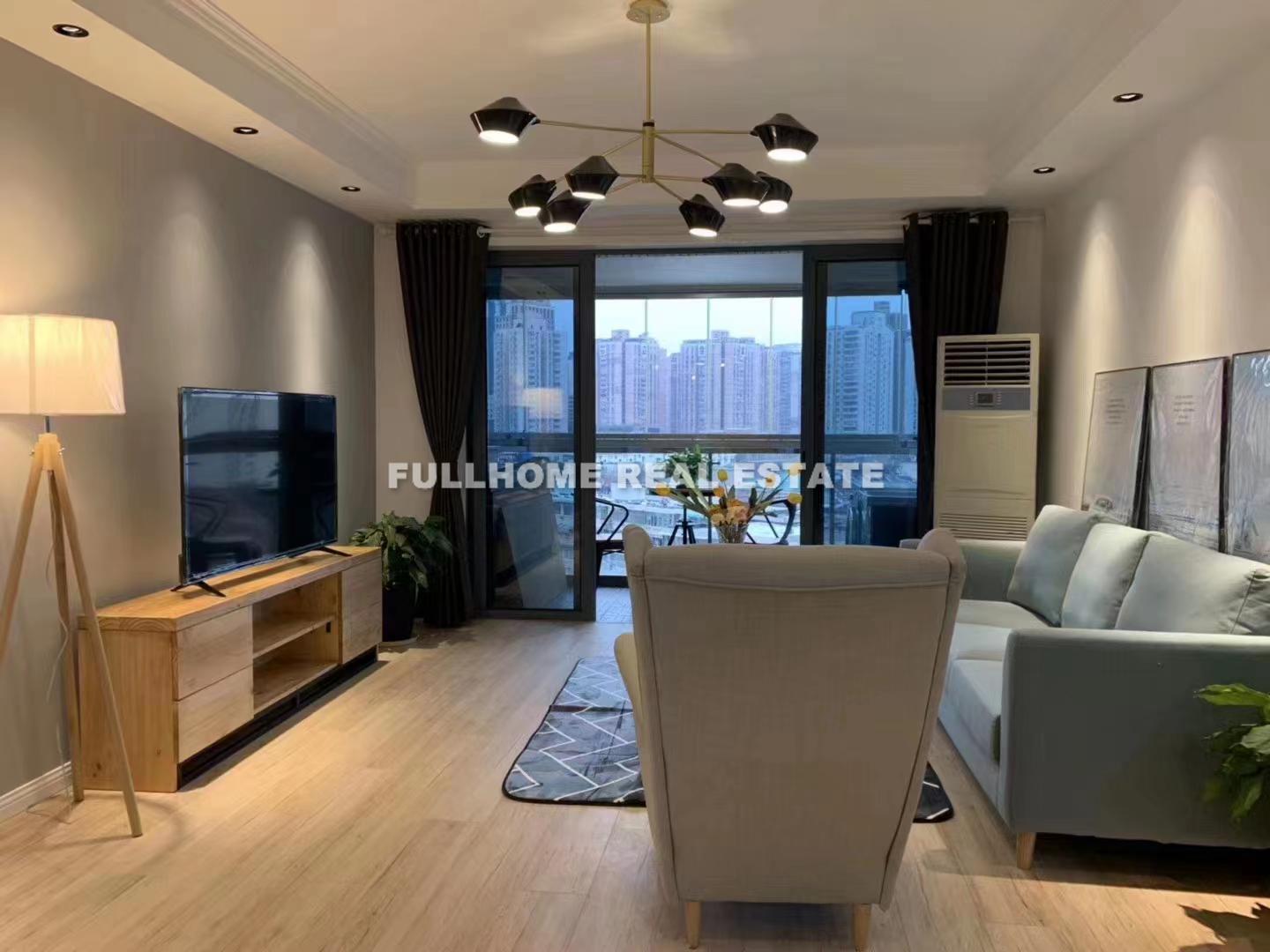 Jing An Phoenix Garden - 3 bedroom apartment in Shanghai, Downtown, Downtown