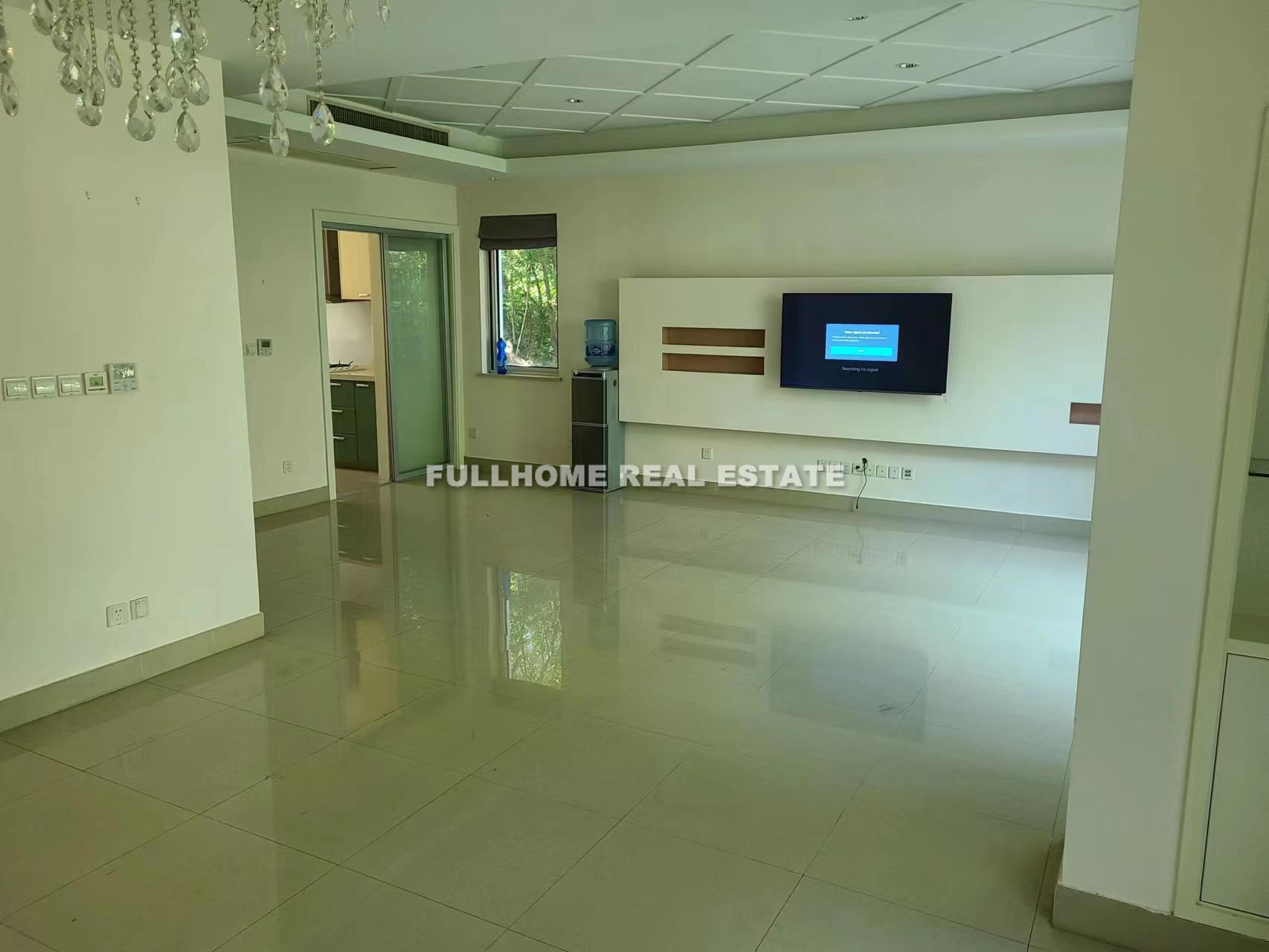 Similar property: The Greenhills, 3 bedrooms, 200 sqm in Shanghai
