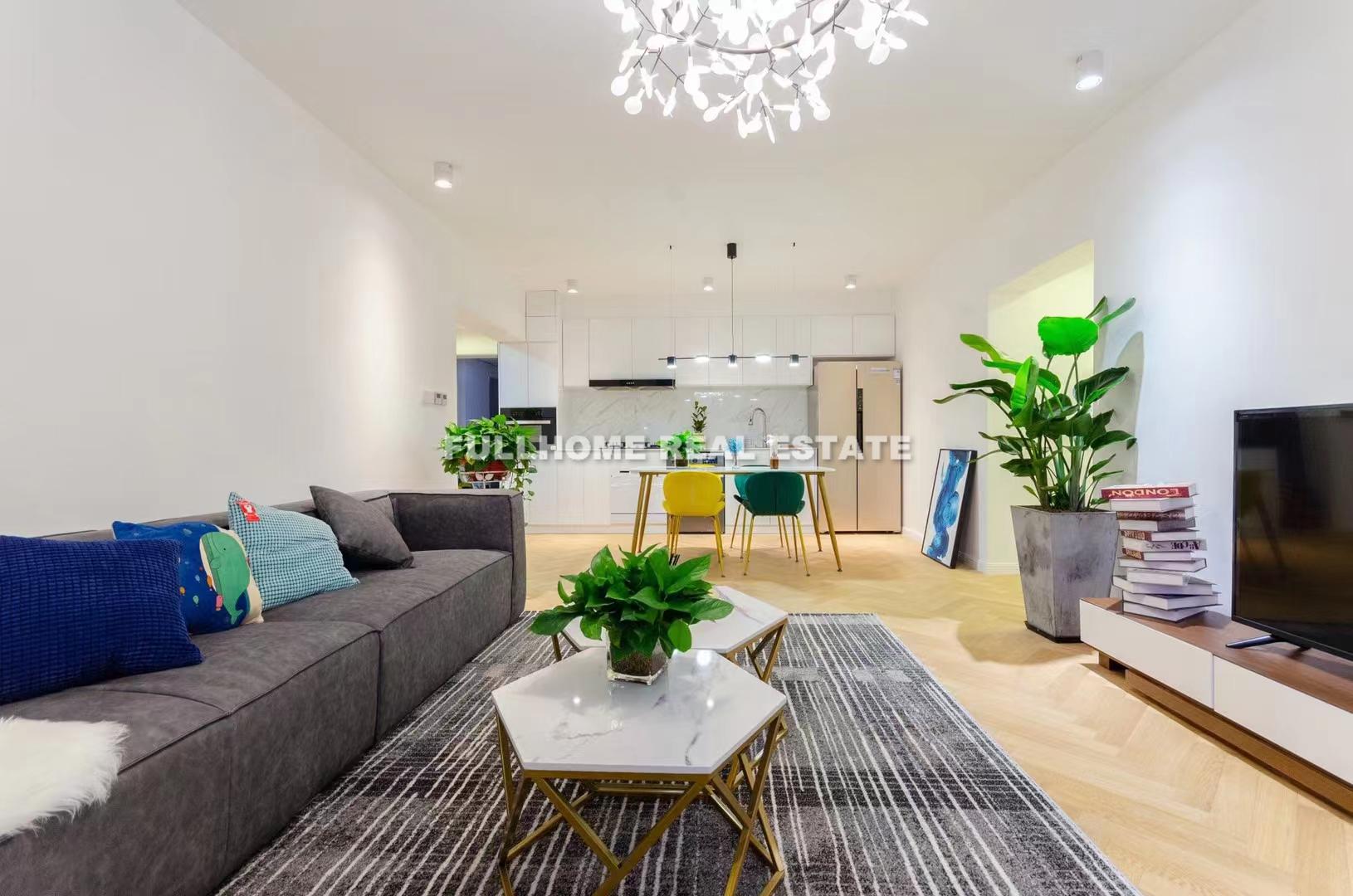 Hongtai Apartment - 3 bedroom apartment in Shanghai, People Square, Downtown