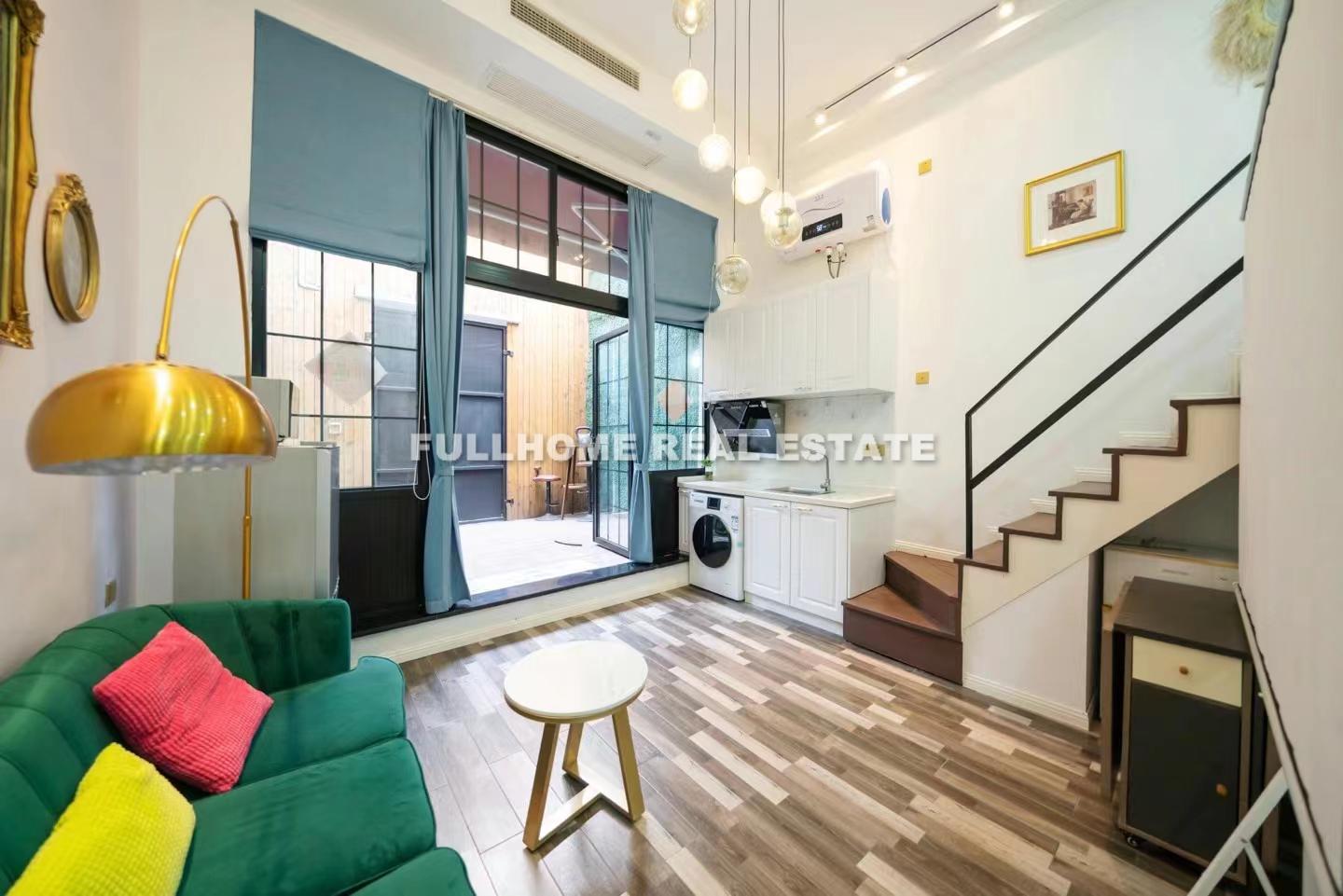 Same compound: Siming Village Old House and Apartment, 1 bedrooms in Shanghai