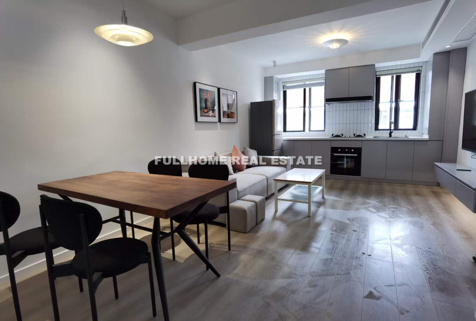 Same compound: Fan Bei Apartment, 1 bedrooms in Shanghai