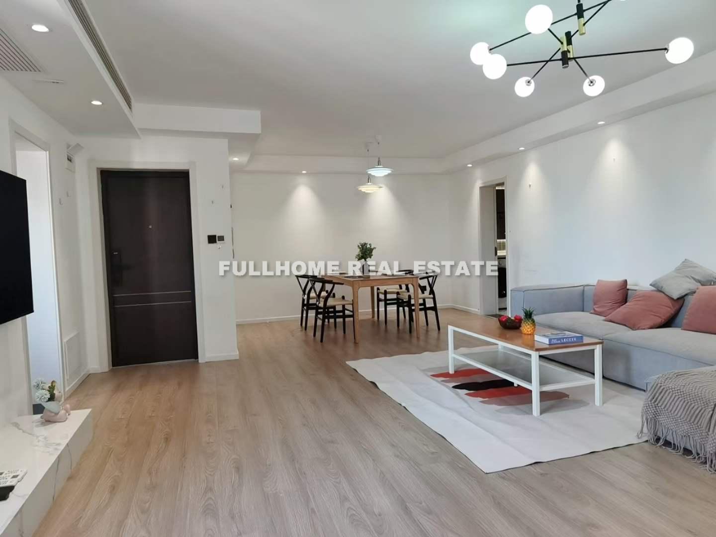 Same compound: Zhong Xin Yuan, 2 bedrooms in Shanghai