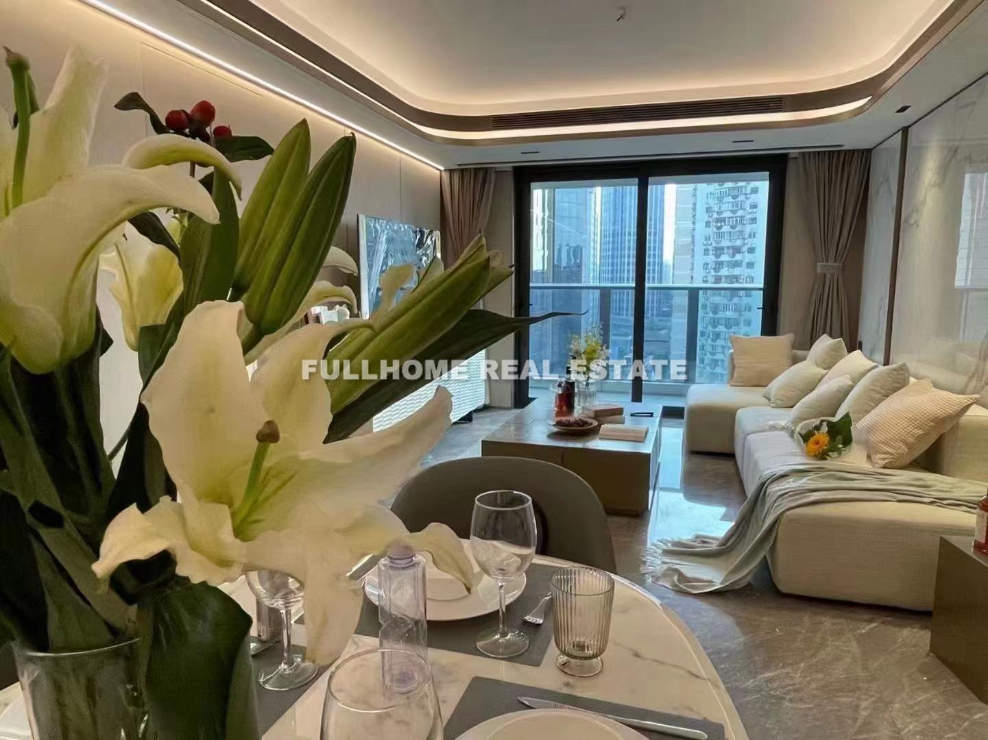 Same compound: Lu Wan 68, 2 bedrooms in Shanghai