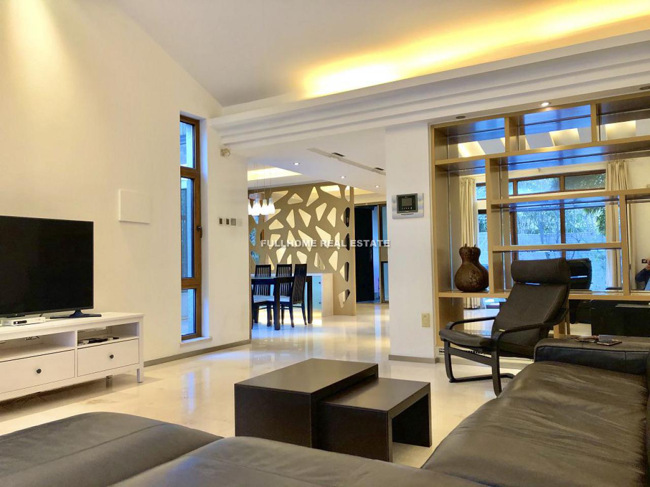 Dragon Bay Villa - Interior view 2, Beijing rental property