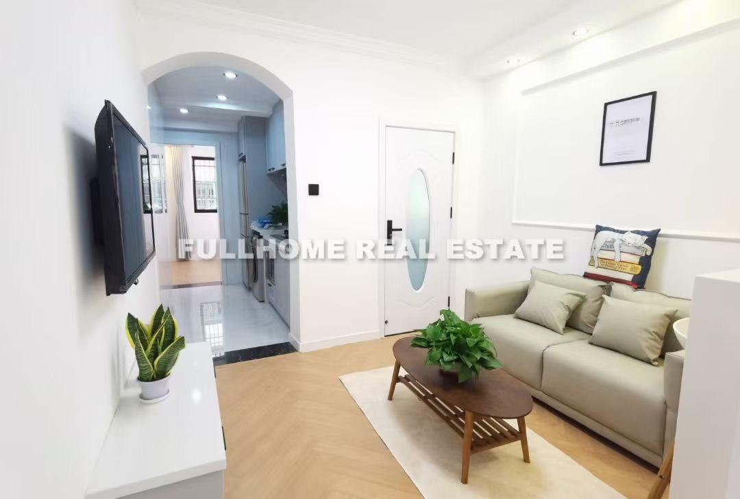 Lane 1-500 Changning Branch Road Old House - 2 bedroom apartment in Shanghai, Downtown, Downtown