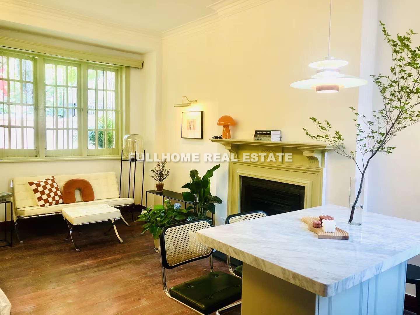 Lane 1-600 Jiaozhou Road Old House - 1 bedroom apartment in Shanghai, Jing An, Downtown