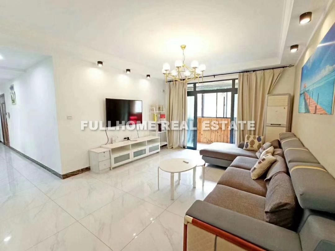 Yi Liu Apartment - 3 bedroom apartment in Shanghai, Putuo, Downtown