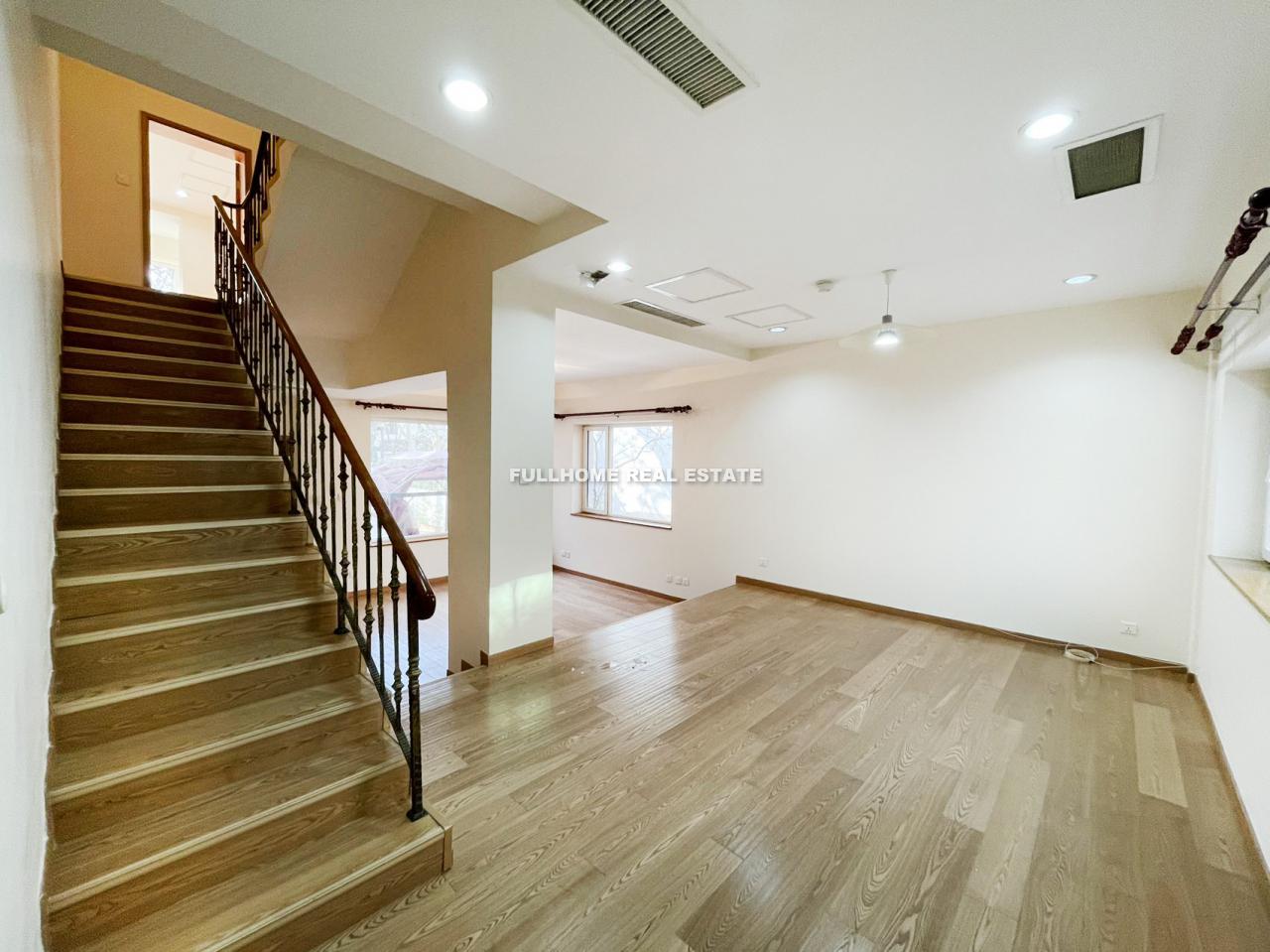 East Lake Apartment - 5 bedroom apartment in Beijing, Dongzhimen