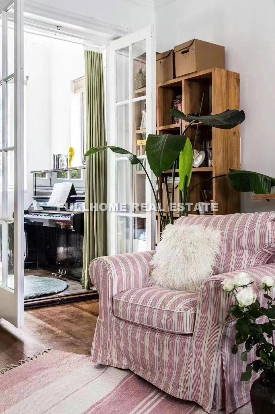 Lane 1-200 Yanqing Road Old House - Interior view 3, Shanghai rental property
