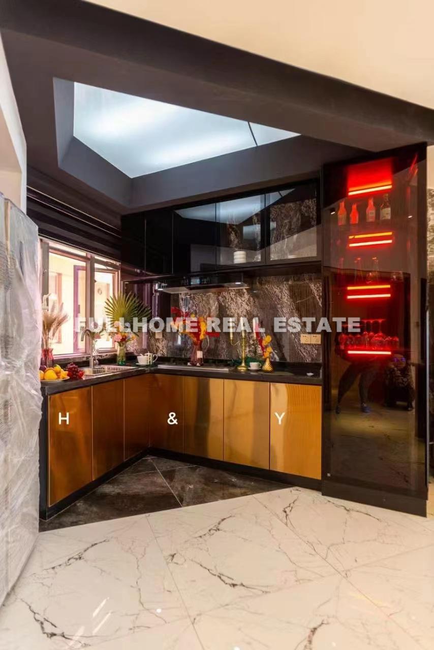 Jiahui Plaza - Interior view 3, Shanghai rental property