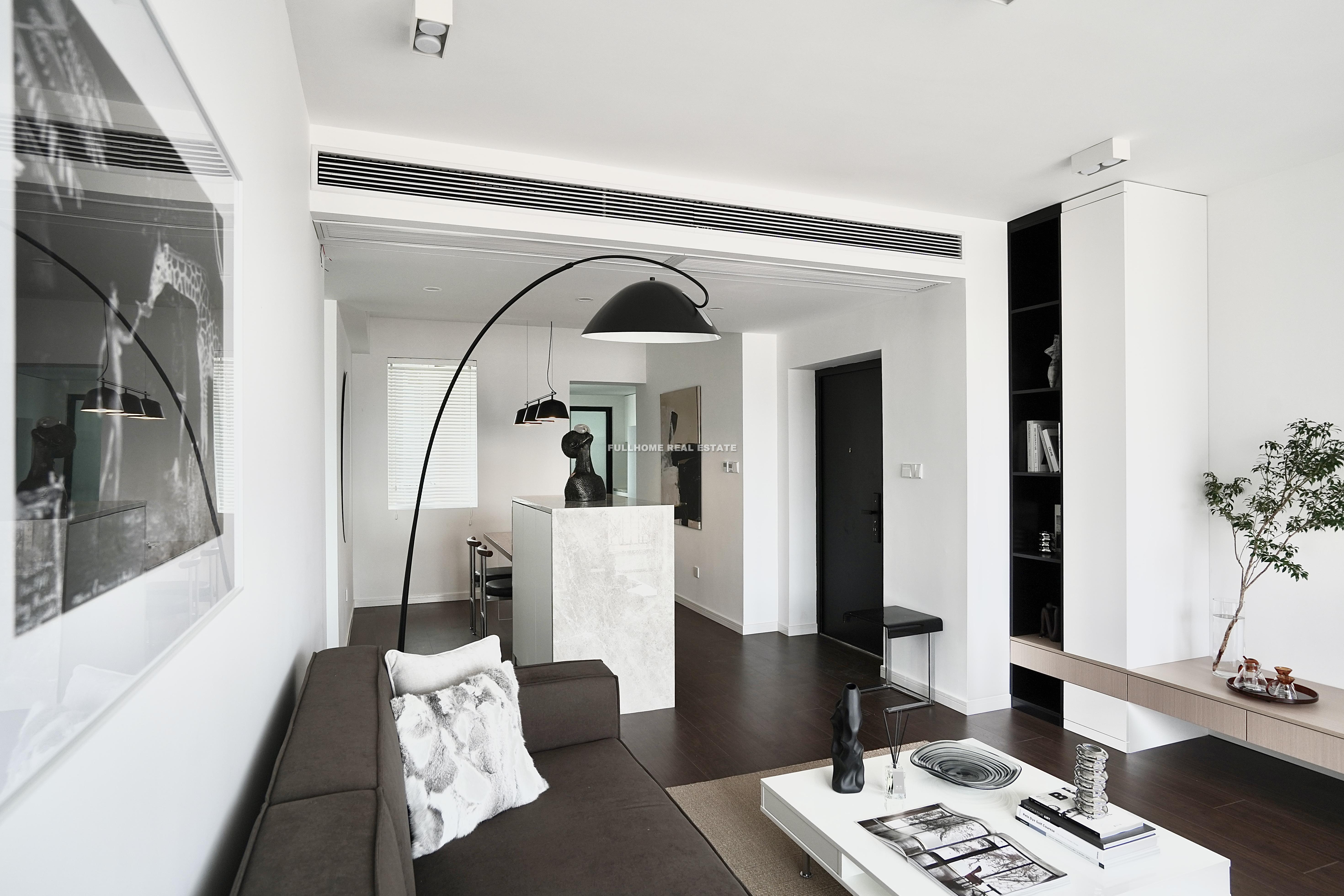 Same compound: Hebin Haoyuan, 3 bedrooms in Shanghai