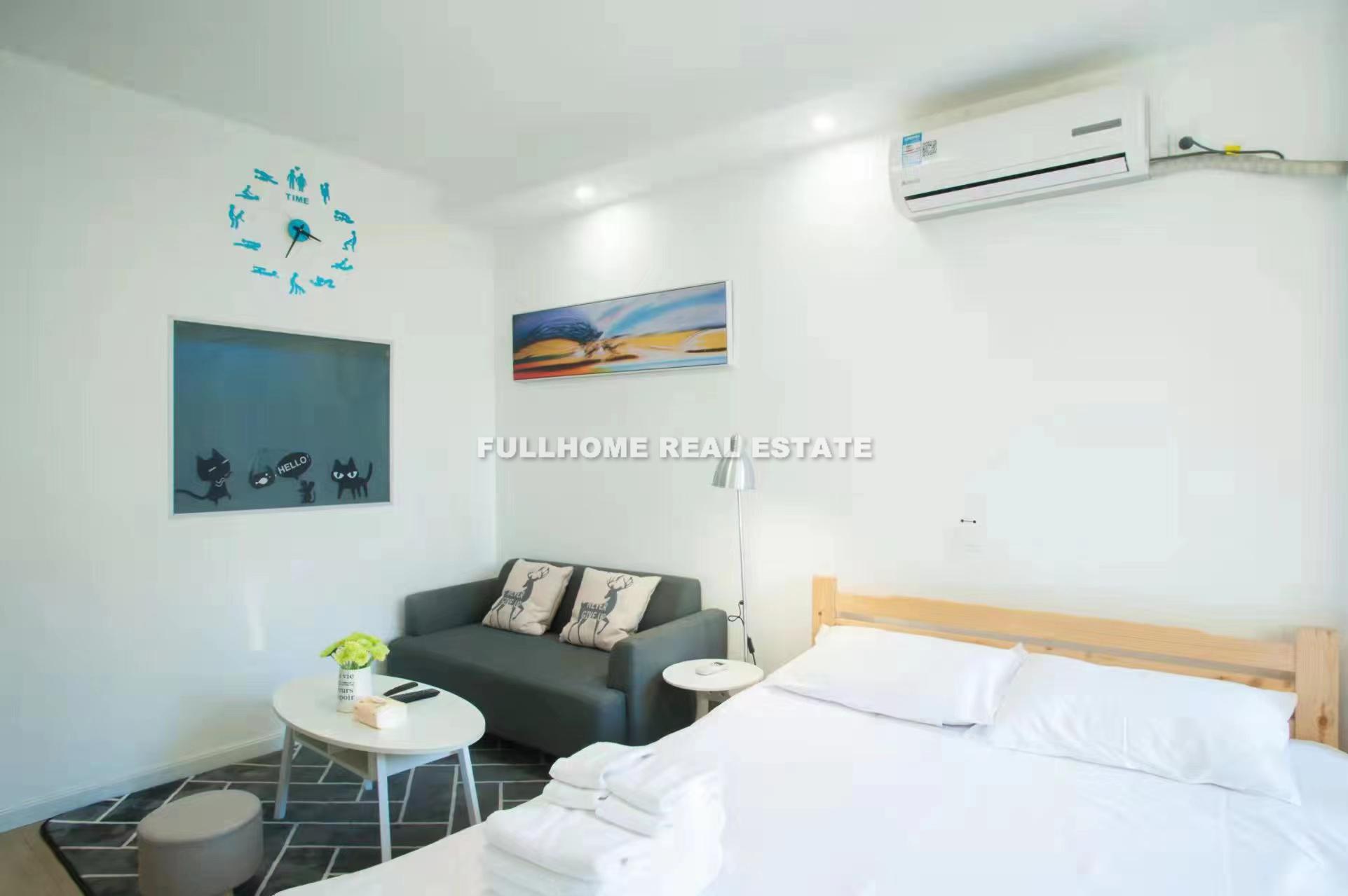 Same compound: Zhi Yin Apartment, 1 bedrooms in Shanghai
