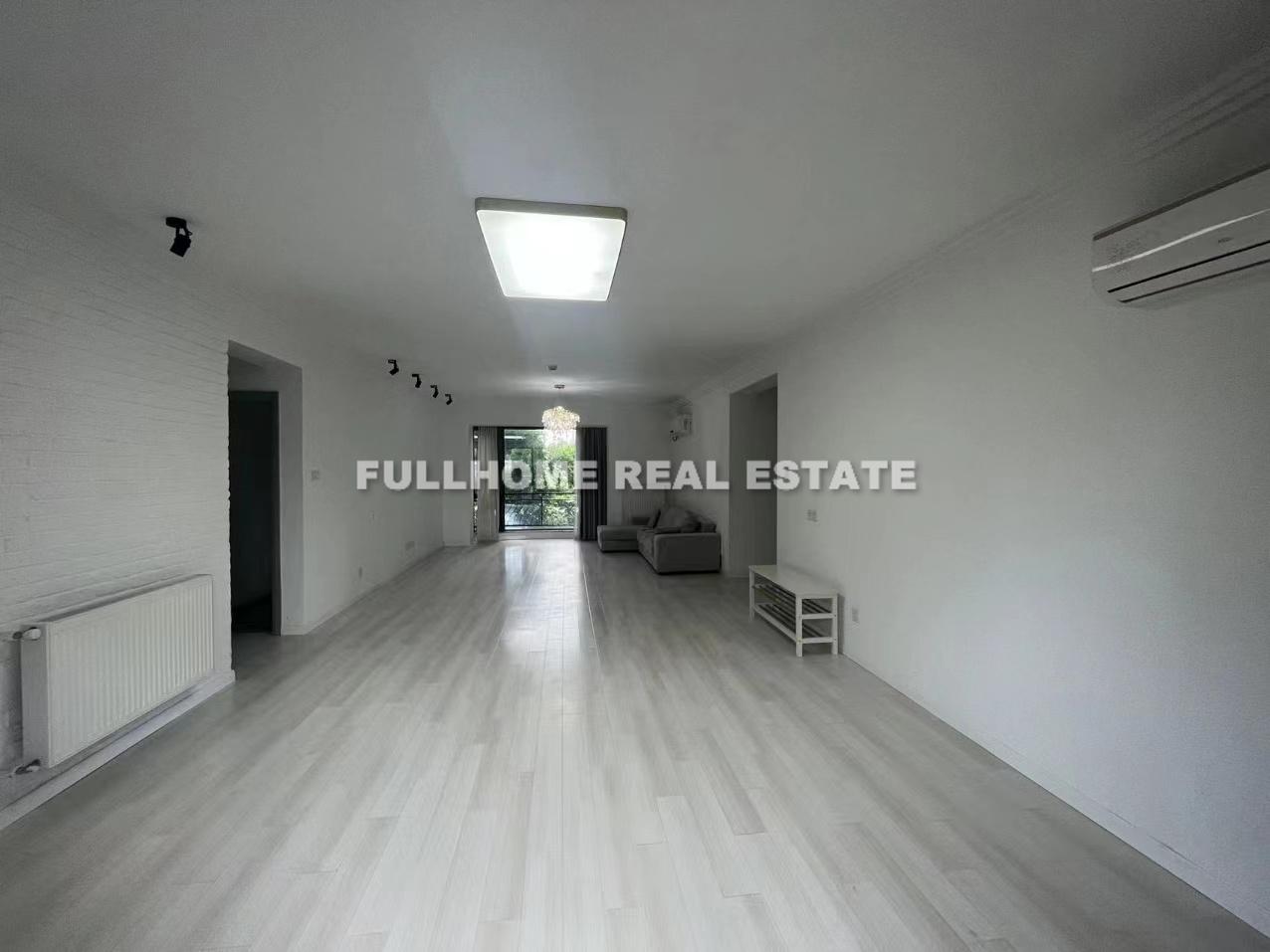The Summit - 3 bedroom apartment in Shanghai, FFC, Downtown