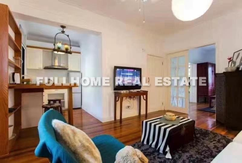 Lane1-500 Taiyuan Road Old House - Interior view 9, Shanghai rental property