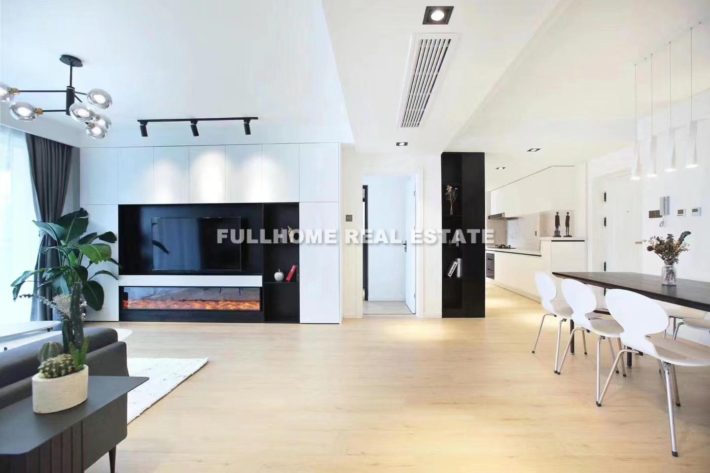 Bu Gao City - 3 bedroom apartment in Shanghai, FFC, Downtown