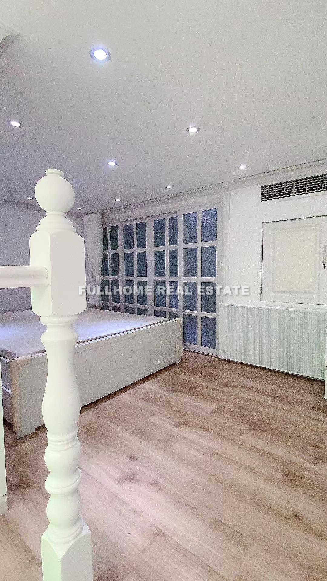 M. Yanan Road Old House - Interior view 6, Shanghai rental property