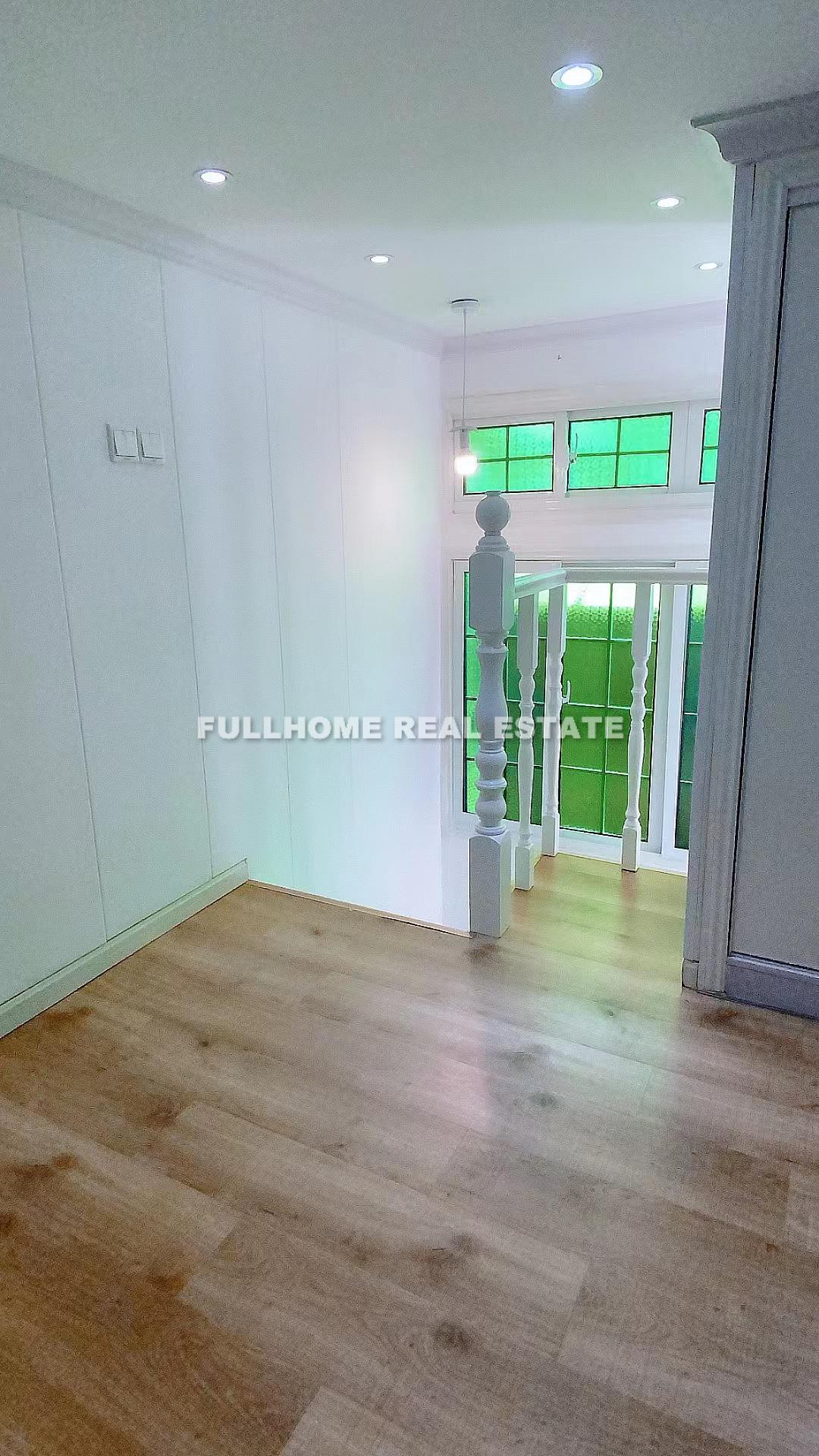 M. Yanan Road Old House - Interior view 3, Shanghai rental property