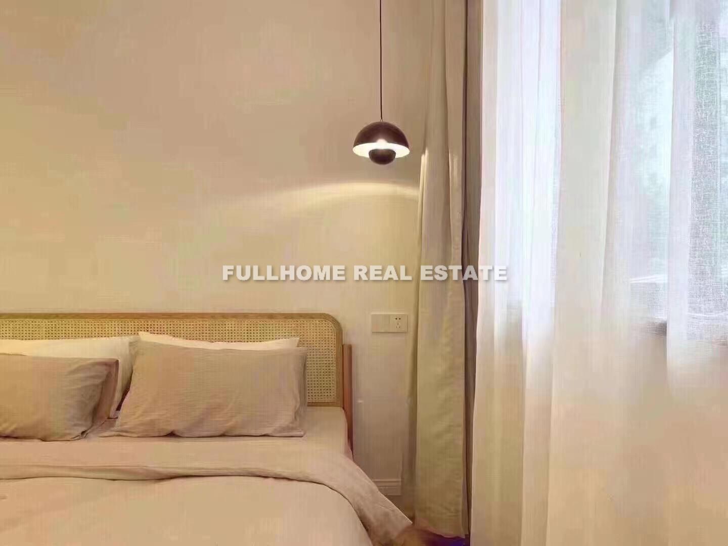 Lane 1-300 East Zhaohua Old House - Interior view 2, Shanghai rental property