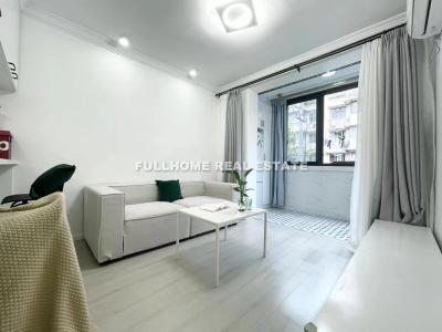 Similar property: Huaxin Apartment, 1 bedrooms, 72 sqm in Shanghai