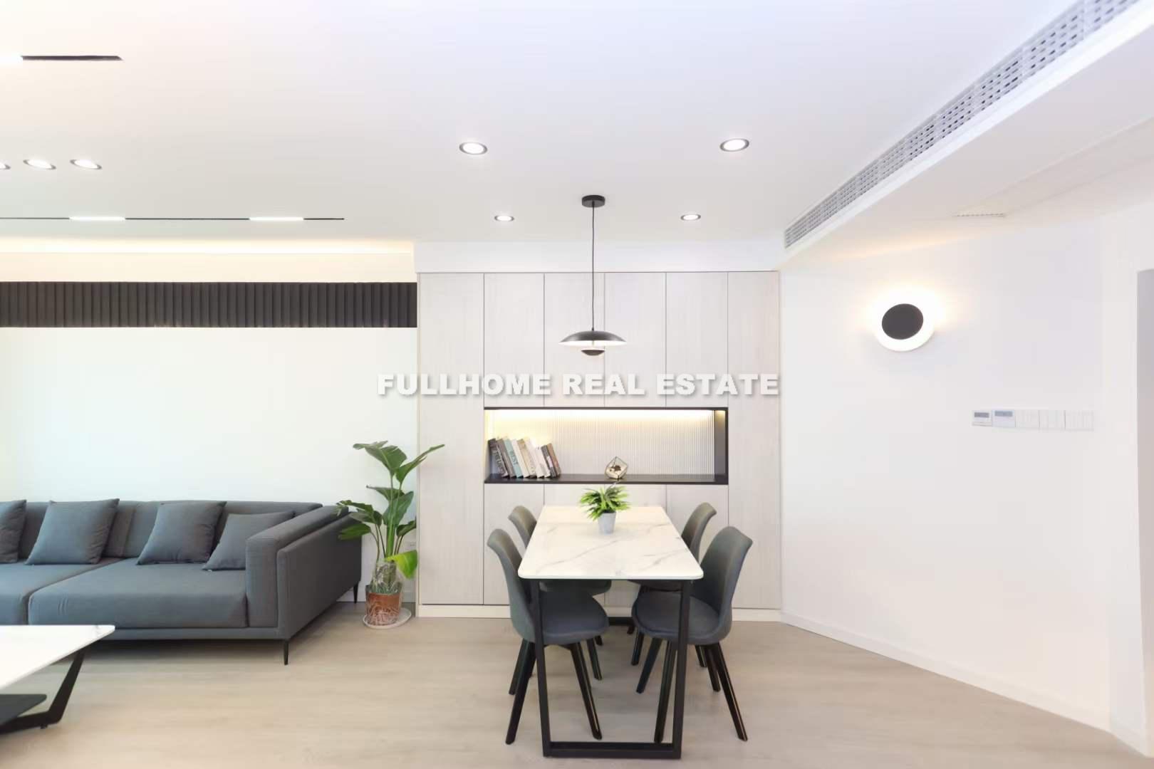 Chez Moi - 2 bedroom apartment in Shanghai, Jing An, Downtown