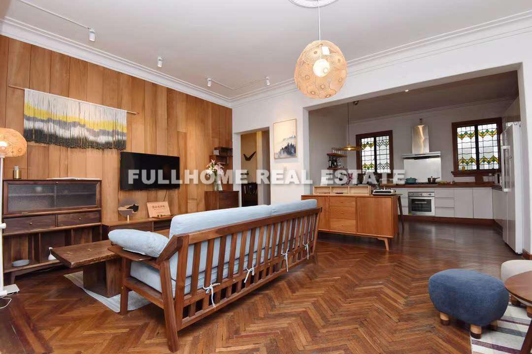 Lane 1001-1500 Middle Huaihai Road Old House - 4 bedroom apartment in Shanghai, Downtown, Downtown