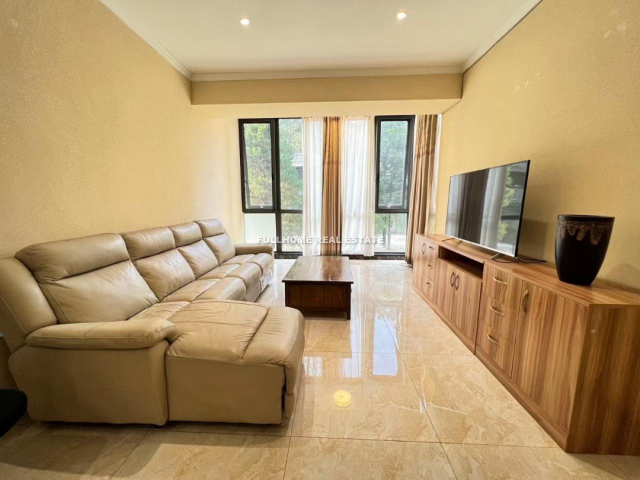 Boya Garden - 3 bedroom apartment in Beijing, Chaoyang Park
