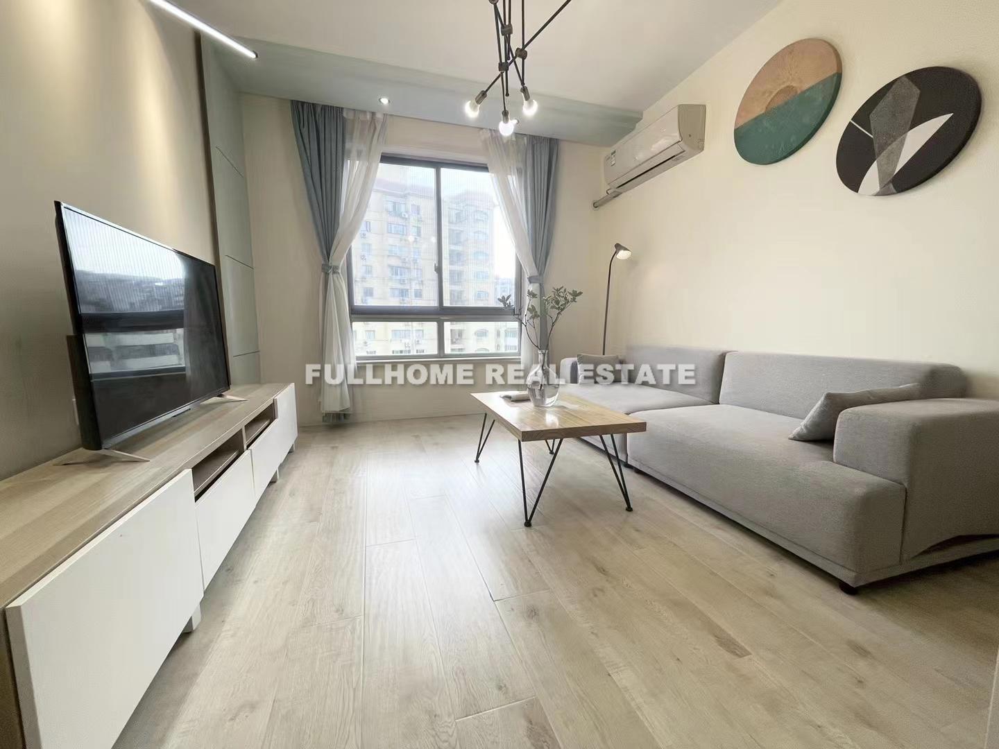 Yunhe Garden - 1 bedroom apartment in Shanghai, Jing An, Downtown