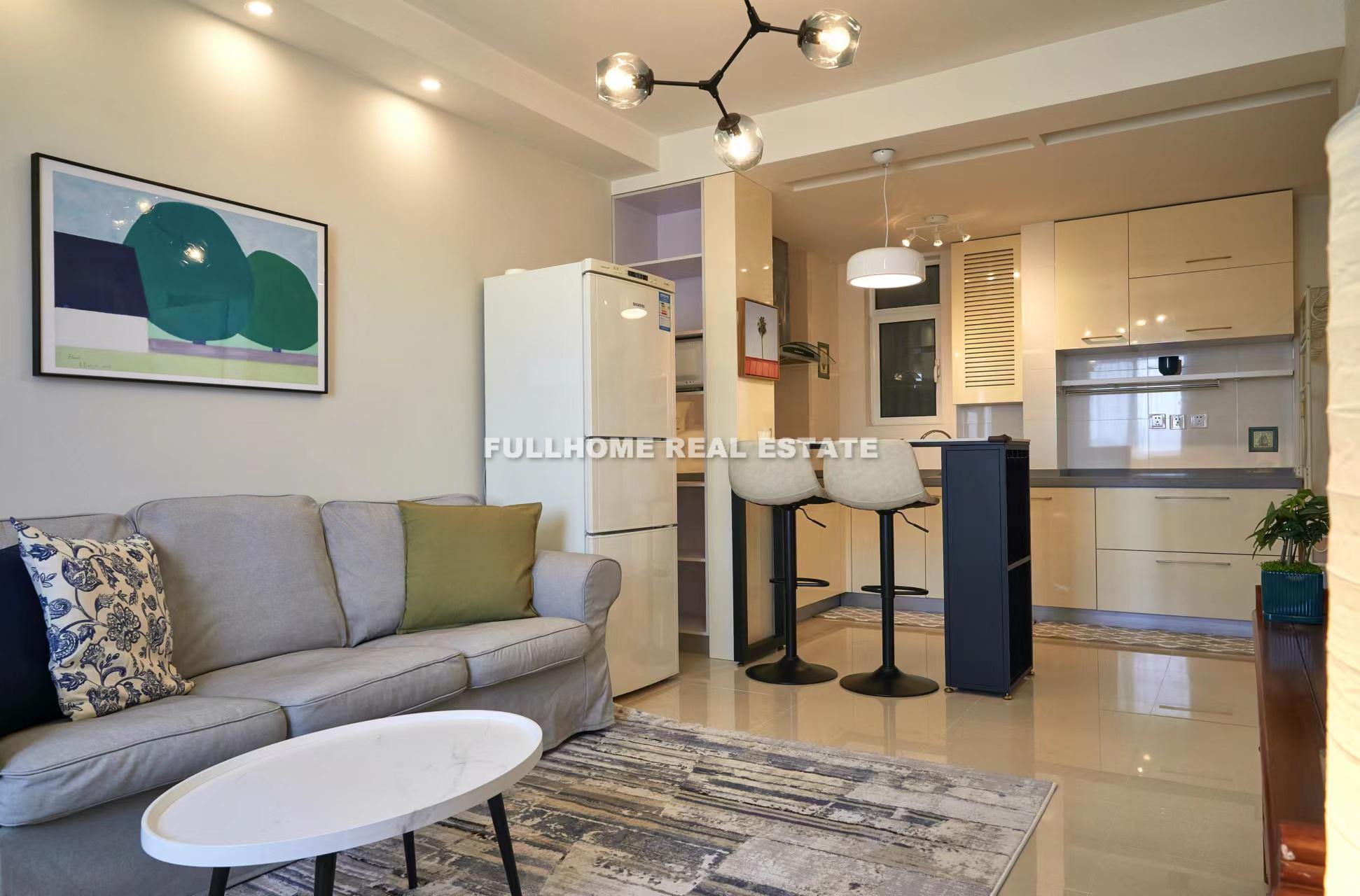 Same compound: Wanhang Apartment, 1 bedrooms in Shanghai