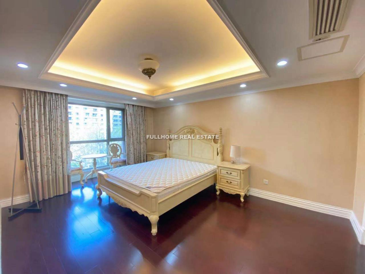 Chateau Edinburg - Interior view 4, Beijing rental property
