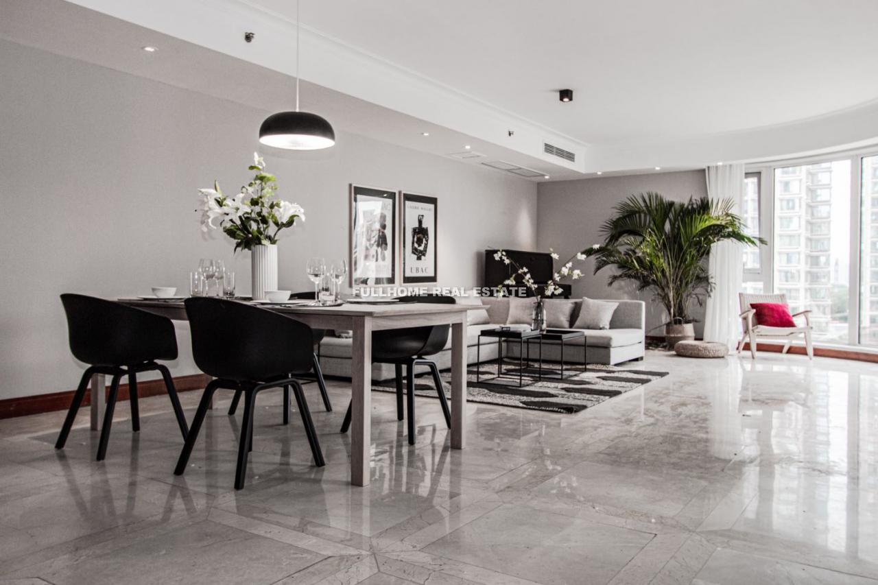 Palm Springs - 3 bedroom apartment in Beijing, Chaoyang Park