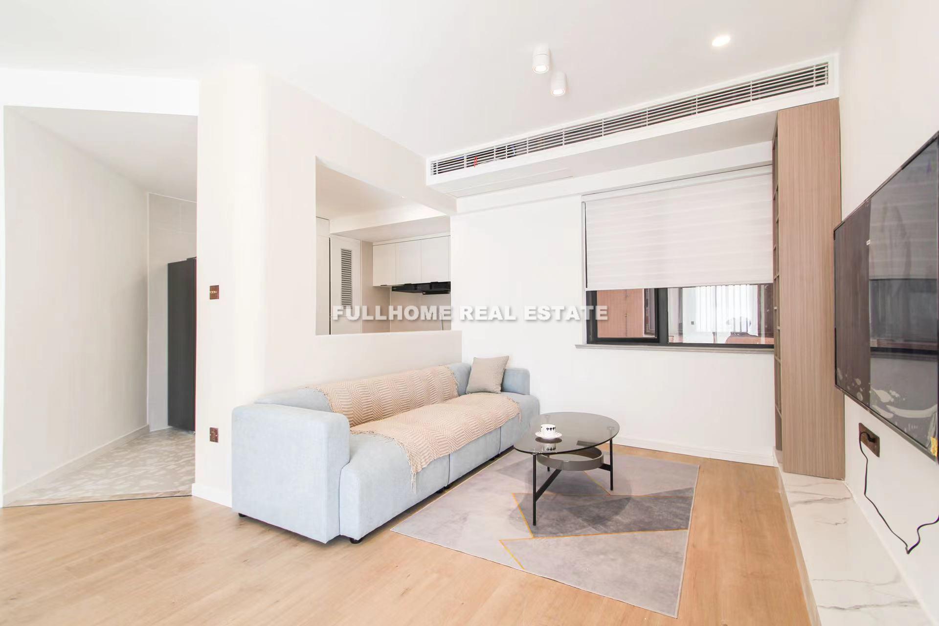 Jiahui Plaza - 2 bedroom apartment in Shanghai, Downtown, Downtown