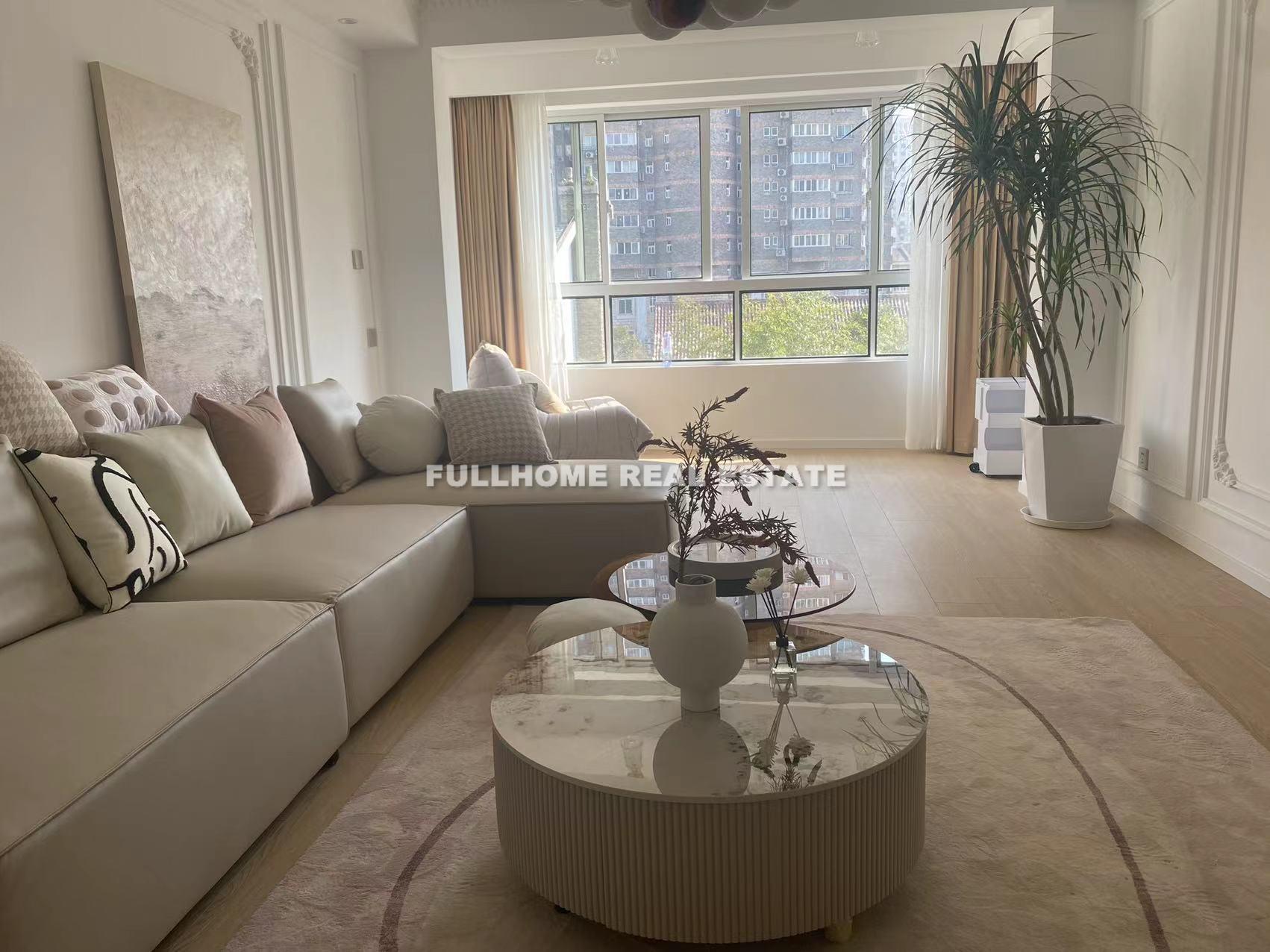 Same compound: South Wanpin Garden, 2 bedrooms in Shanghai