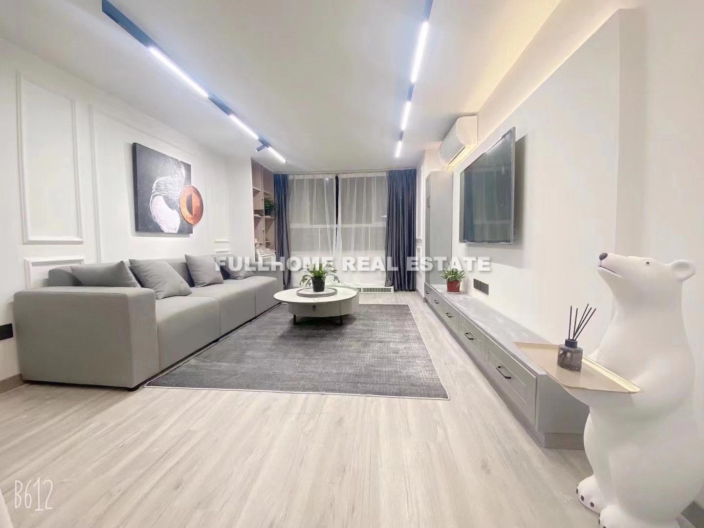 Jingan Xinge - 2 bedroom apartment in Shanghai, Jing An, Downtown