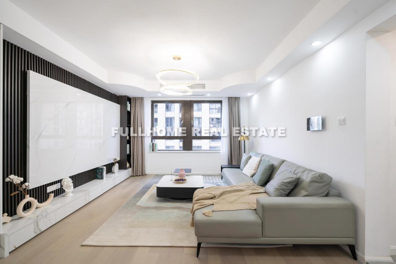 Huangputan Garden - 3 bedroom apartment in Shanghai, Downtown, Downtown
