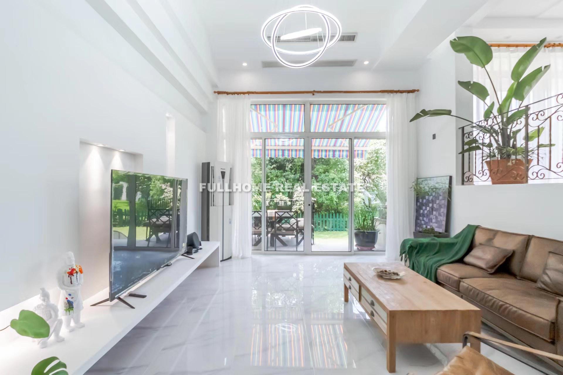The Greenhills - 3 bedroom apartment in Shanghai, Jingqiao Green City, Pudong