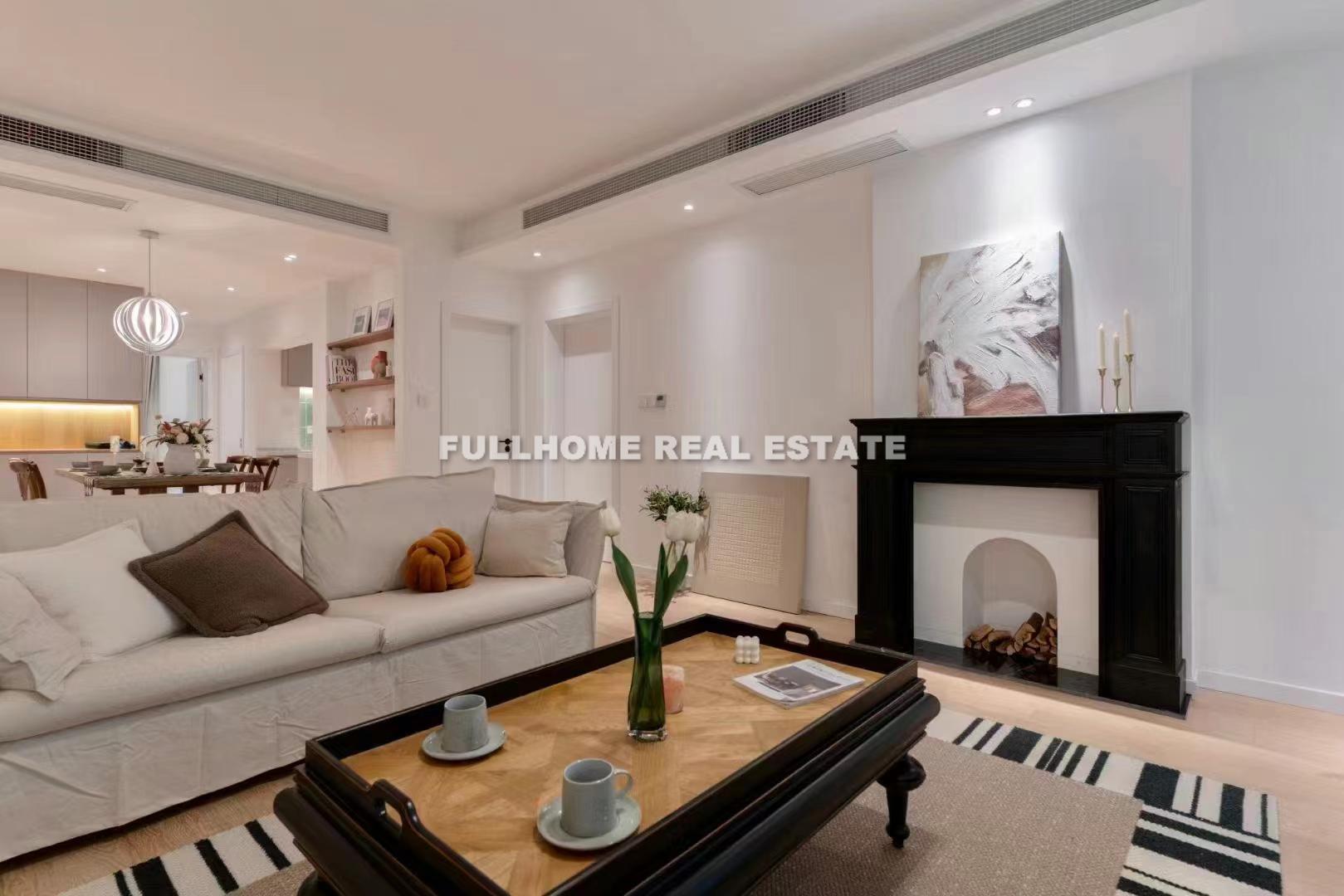 Same compound: The Green Garden, 3 bedrooms in Shanghai