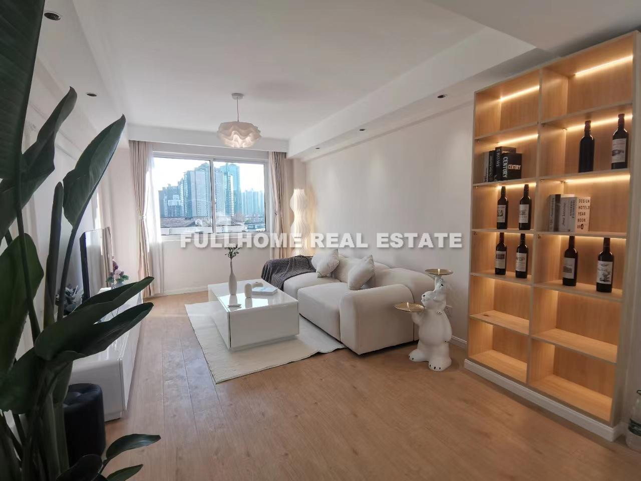 Lane 200-500 Zhenning Road Old House - 1 bedroom apartment in Shanghai, Jing An, Downtown