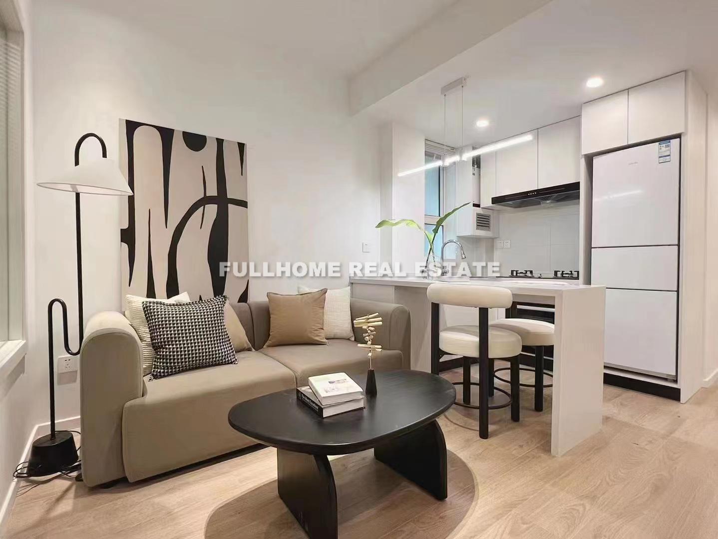 Lane 100-2000 West Nan Jing Road Old House - Interior view 7, Shanghai rental property