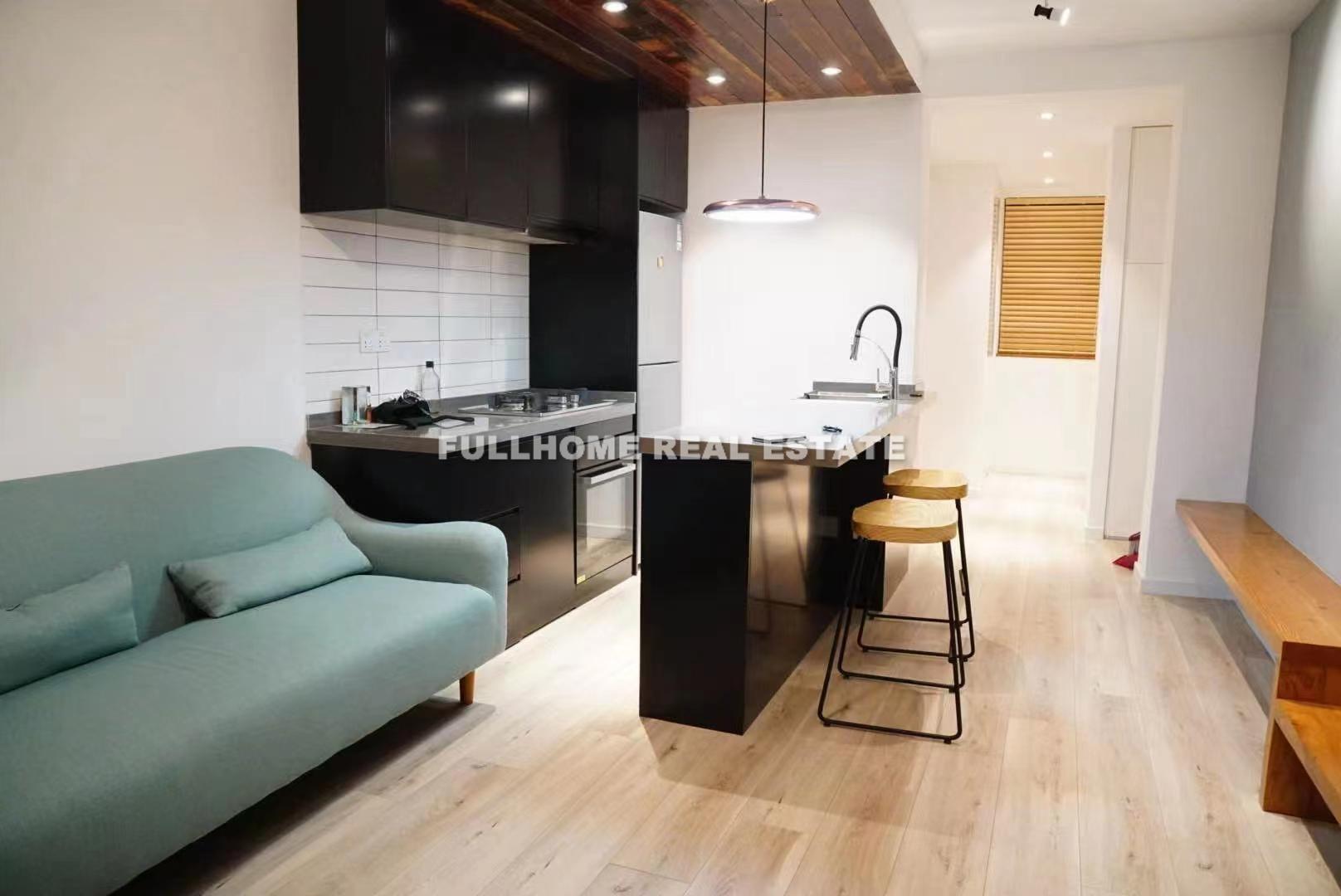 Nantian Apartment - 2 bedroom apartment in Shanghai, Downtown, Downtown