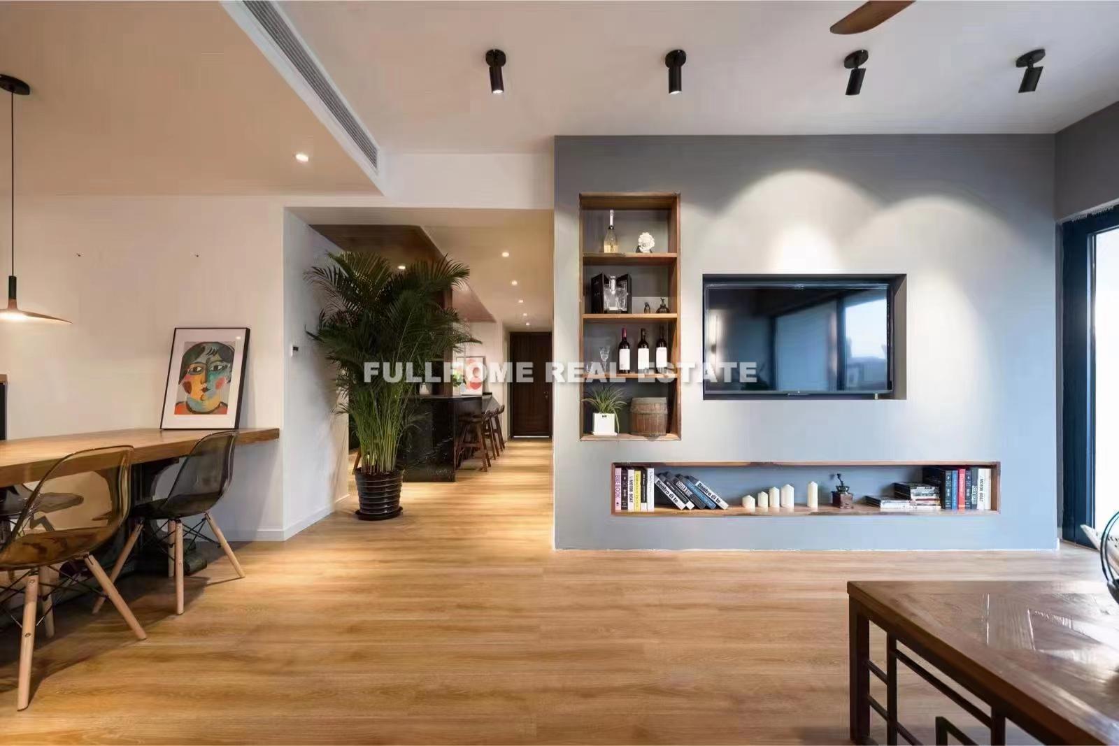 Regent Place - 3 bedroom apartment in Shanghai, Jing An, Downtown