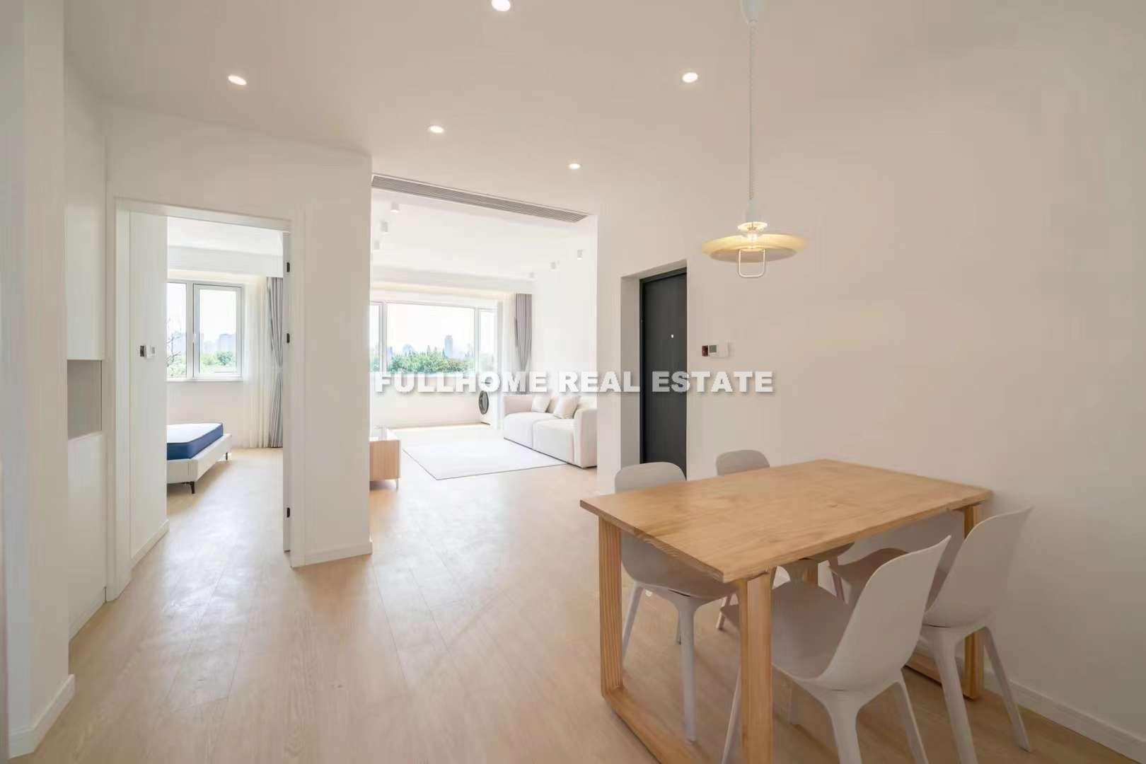 Lane 500-1000 Julu Road Old House	 - Interior view 2, Shanghai rental property