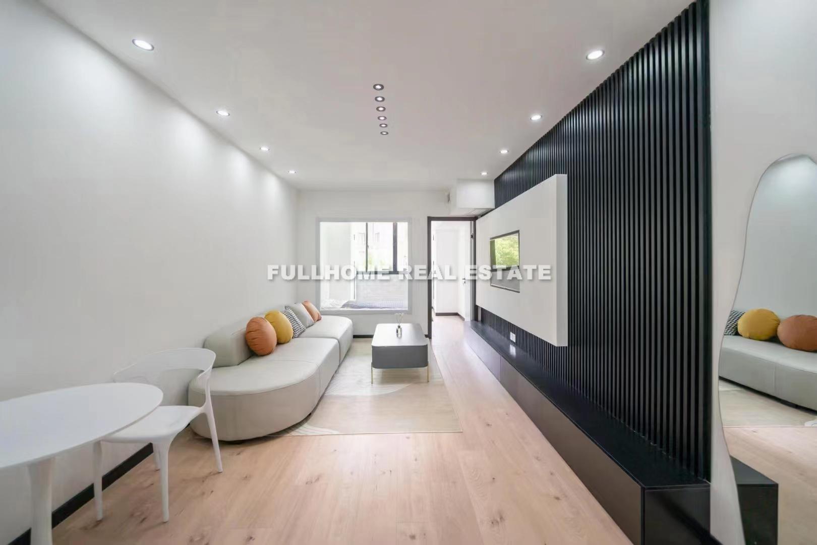 Same compound: Huafang Apartment, 1 bedrooms in Shanghai
