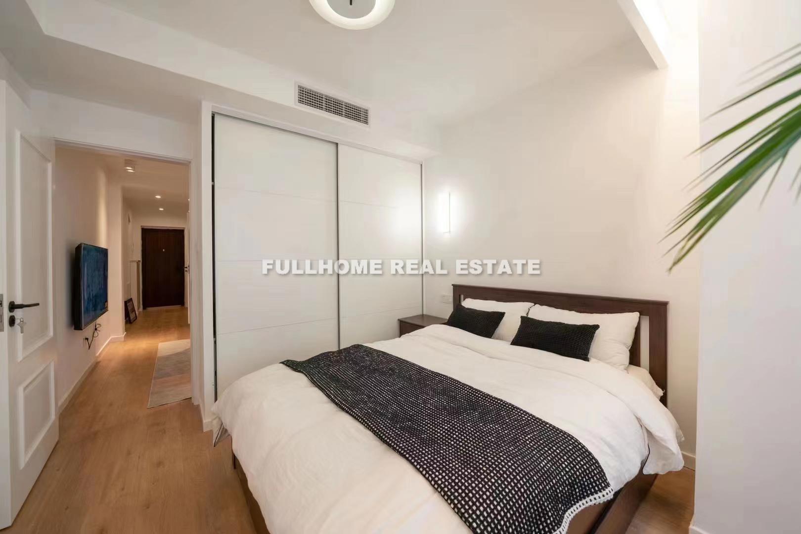 Lane 1-1000 Changning Road Old House	 - Interior view 4, Shanghai rental property