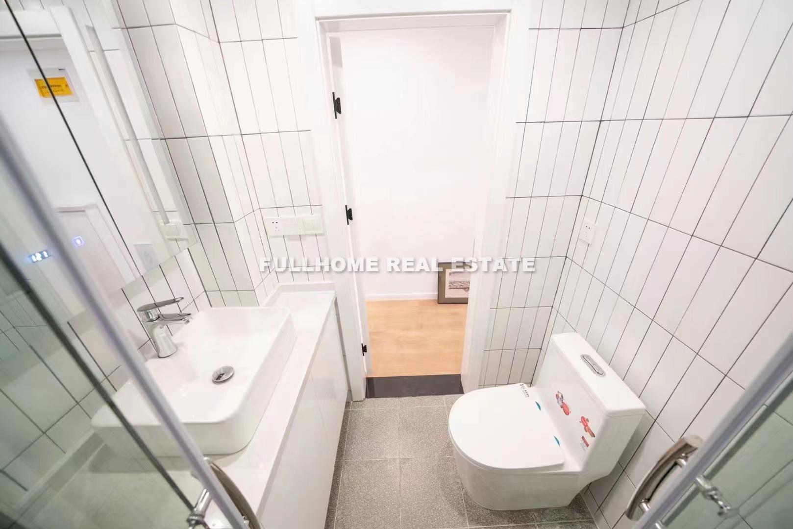 Lane 1-1000 Changning Road Old House	 - Interior view 7, Shanghai rental property
