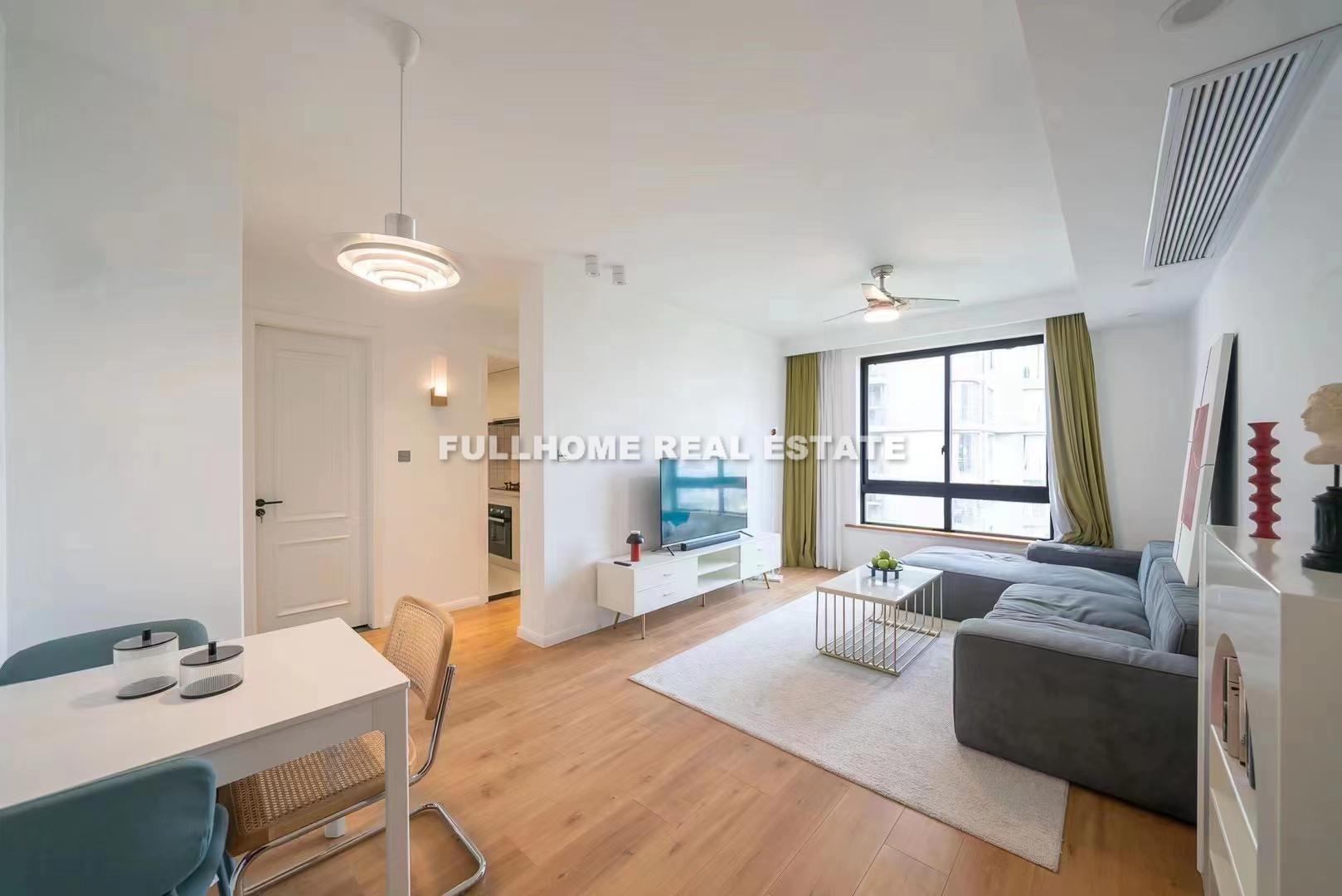 Yunhe Garden - 1 bedroom apartment in Shanghai, Jing An, Downtown