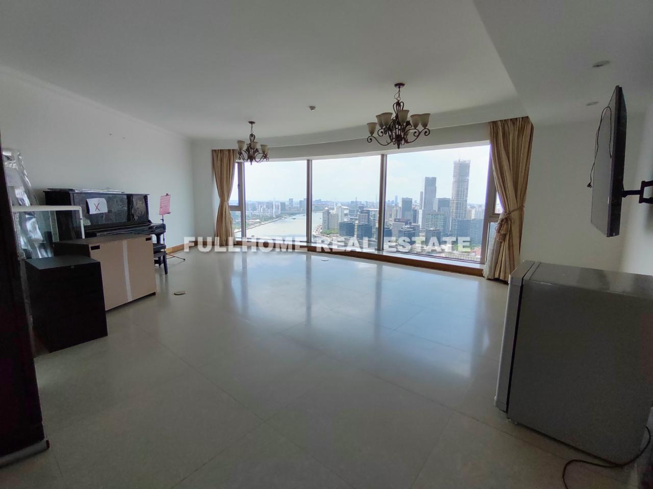 Shimao Riviera Garden - 4 bedroom apartment in Shanghai, Lujiazui, Pudong