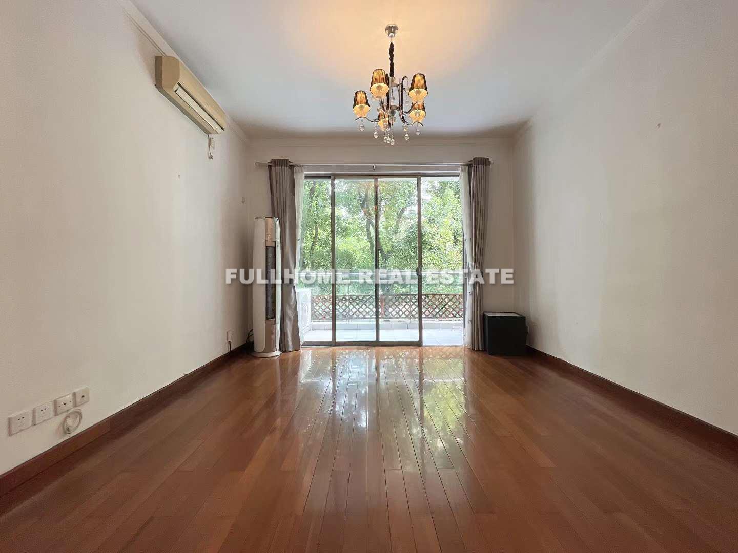 The Lakeville - 2 bedroom apartment in Shanghai, Xintiandi, Downtown