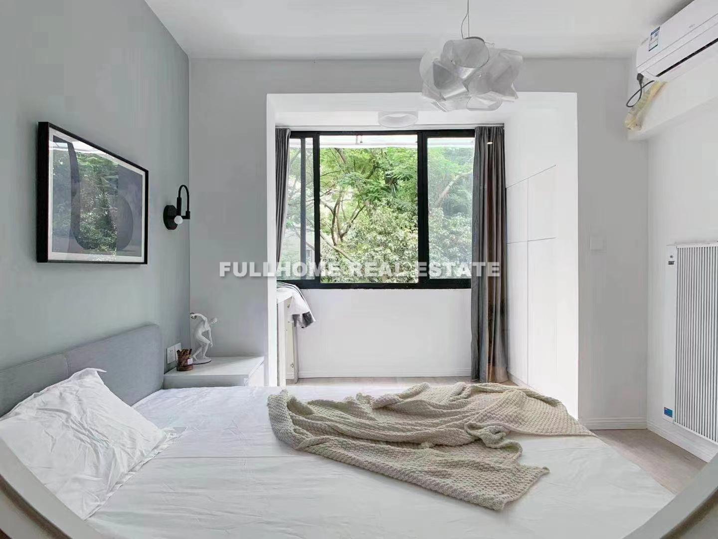 Lane 1-1000 Changning Road Old House	 - Interior view 7, Shanghai rental property