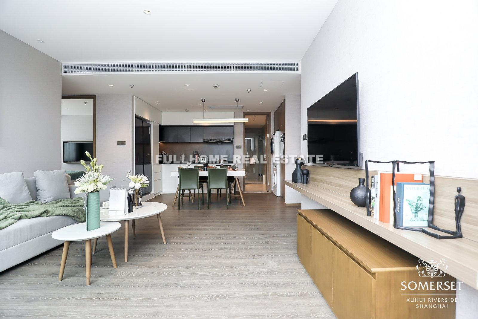 Same compound: Xuhui  Riverside Somerset, 2 bedrooms in Shanghai